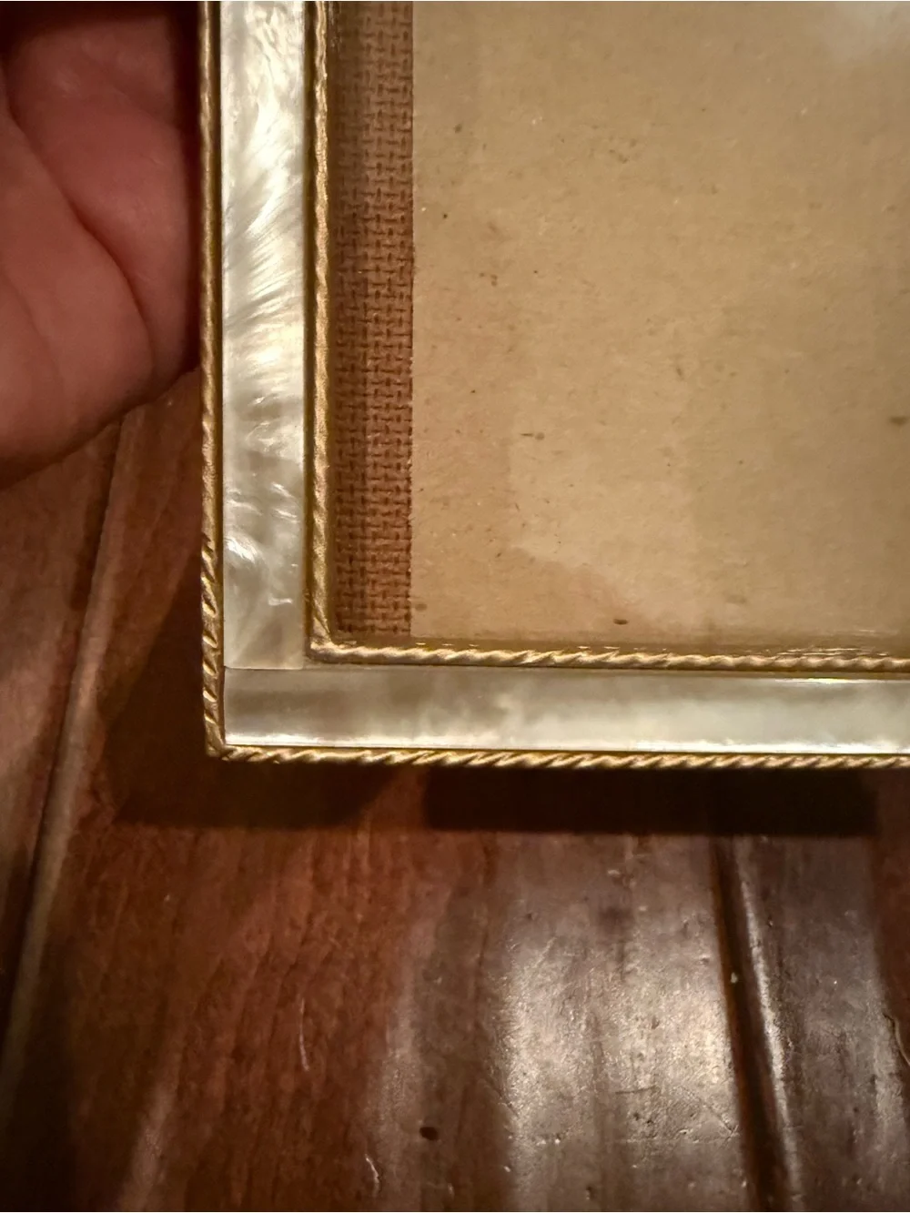 VTG Elegant Mother-of-Pearl Photo Frame in White and Gold - Heavy Unbranded